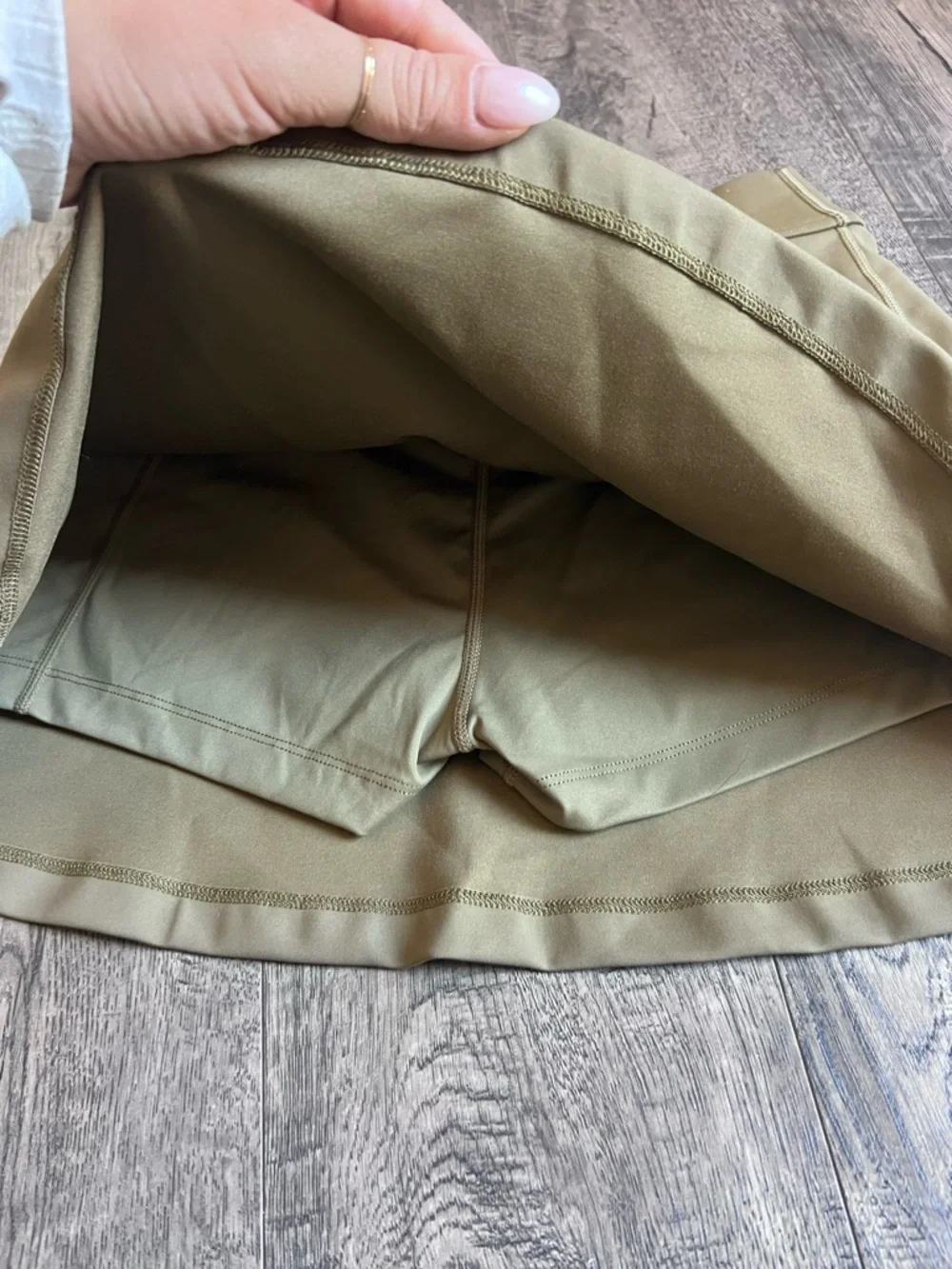 NEW Cream Yoga Carrie Bra Top & Evelyn Skort Set in Army Green - Picture 7 of 11